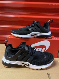 Womens Nike Air Presto 878068-005 Black/Black NEW Size 5. Condition is "New with missing lid box". Shipped with USPS Priority Mail. Nike Air Presto Black, Air Presto, Nike Air Presto, Black Gums, Womens Nike, Nike Fashion, Priority Mail, New Black, Nike Women