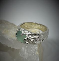 This ring comes out of the magic forest!  Its patterns and its stone give it a magical allure!  Sterling silver ring set with a stunning aqua chalcedony.  Original aquatic sculpture with a pretty spiral.  Inspired by stone, I sculpt the piece in wax and then cast it in sterling silver (lost wax technique.) Each ring is ergonomically made, comfortable. You will also appreciate the feel of a solid silver ring.  Calcedoine: 8 mm  If you want another size, stone, or another model, let me know and I Rococo Aesthetic, Nautical Ring, Aqua Chalcedony Ring, Ocean Ring, Cast Rings, Art Clay Silver, Silversmithing Jewelry, Silver Metal Clay, Hollow Ring