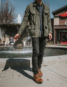 Rustic Outfits Men, Rugged Aesthetic, Men Fall Outfits Dressy, Field Jacket Outfit, Mens Outdoor Style, Outdoorsmen Style, Boots Outfit Men, Boyfriend Outfit