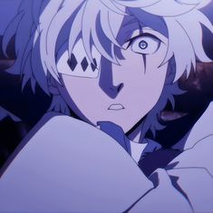 an anime character with white hair and blue eyes