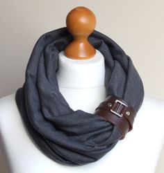 What to do with old leather belts/watch straps. I love this! Something new to do to my scarves. Circle Scarf, Watch Straps, Scarf Jewelry, Leather Cuffs, High Fashion Street Style, Leather Belts