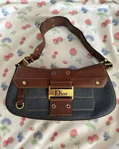 Matilda Djerf Essentials, Outfits With Blue Purse, Thrifted Designer Bags, Vintage Designer Shoulder Bags, Denim Bag Aesthetic, Dior Denim Bag, Designer Vintage Bags, Vintage Designer Bags Aesthetic, Vintage Designer Aesthetic