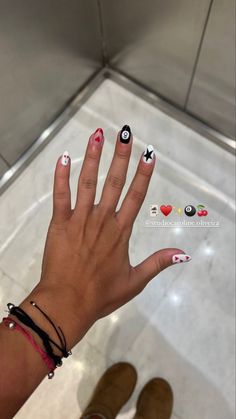 Nails With Fun Designs, Gel X Nails Inspiration, Nail Ideas Drawings, Gel Nail Designs Step By Step, Random Nail Art, Nails Inspiration For Short Nails, Racer Nails, Cute Nail Inspo Simple, Cute But Simple Nails