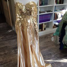 Gorgeous Gown But Doesn't Fit Because I've Lost Too Much Weight! No Flaws! Tony Bowls Dresses, Gorgeous Gowns, Prom, Prom Dresses, Womens Dresses, Dresses, Women Shopping, Color