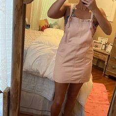 Light Pink Overall Dress With Adjustable Straps And Pockets. Super Cute With Crop Top Or Bralet For Summer! Cute Summer Dress!! Casual Pink Mini Dress By H&m, H&m Pink Casual Mini Dress, Pink Overall Dress, Cute Summer Dress, Cute Summer Dresses, H M Dresses, Hm Dress, Overall Dress, Summer Dress