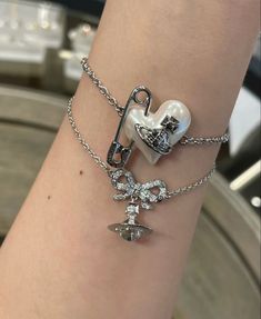 Vivienne Westwood Bracelet, Pretty Jewelry Necklaces, Pretty Jewelry, Jewelry Lookbook, Stacked Jewelry, Fancy Jewelry, Girly Jewelry