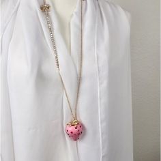 Nwt Betsey Johnson Pink Strawberry-Red Rhinestone Long Necklace Gold Tone. All Packages Are Checked For Damages Before Shipping Some Items' Original Packaging May Be Damaged And Replaced With New Packaging. All Items Are New. Ask About Bundel Deals! Elegant Pink Jewelry With Chain Detail, Elegant Pink Jewelry With Chain, Chic Pink Chain Jewelry, Elegant Pink Chain Necklaces, Elegant Pink Jewelry As Fashion Accessory, Chic Pink Necklace With Adjustable Chain, Elegant Pink Jewelry, Long Necklace Gold, Strawberry Necklace