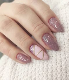 Nail Art With Mehndi Hands, Pink Nail Extensions, Nails Extension Designs, Wedding Nails Design Elegant, Nail Extensions Acrylic, Bridal Nails Designs, Mauve Nails, Quick Nail Art