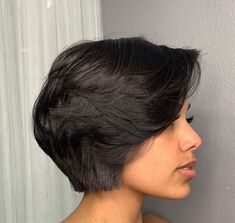 Haircut For Black Women, Bob Hairstyles For Black Women, Modern Bob Hairstyles, Edgy Feminine, Natural Hair Short Cuts, Short Hair Black, Edgy Hair, Braids For Black Women, Hairstyles For Black Women