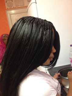 Expression extensions used for thick pick and drop braids Pick And Drop Braids Hairstyles, Pixie Braids Hairstyles, Expression Braiding Hair, Expression Braids, Twisted Hairstyles, Prom Hair Updo Elegant, Best Braided Hairstyles