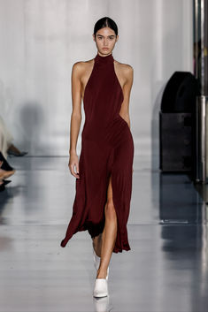 BEC + BRIDGE presents the Resort 24/25 Collection at Australian Fashion Week 90s Minimalism, Australian Fashion Week, Bec Bridge, Silk Dresses, Bec & Bridge, Vogue Australia, April Showers, Australian Fashion, Winter 2024