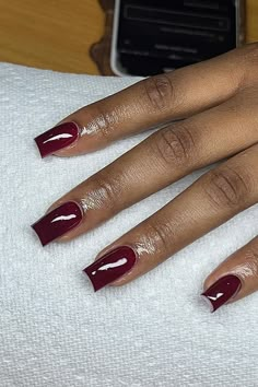 Short Nails Ideas Square, Nails Inspo Square, Sqaure Nails, Burgundy Acrylic Nails, Everyday Nails, Sophisticated Nails, Bad Nails, Classy Acrylic, Nail Goals