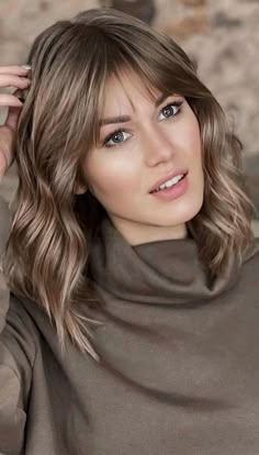 Shoulder Length Haircut, Haircut With Curtain Bangs, Medium Haircuts, Beautiful Hairstyle, Bangs With Medium Hair, Cute Haircuts