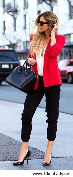 French Ethereal, Sweatpants Outfit, Outfit Chic, Blazer Outfit, Outfit Trends, Red Blazer, Barbara Palvin