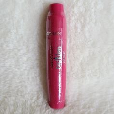 Revlon Kiss Cushion Lip Tint Nwt! / Sealed #220 Pink Irl 0.15 Fl Oz "You Get The Look Of A Lip Stain Beautifully Blotted, Weightless Color With The Lushness Of A Balm. The Pillowy Soft Cushion Tip Helps To Evenly Distribute The Tint And Makes It Easy To Build For More Impact." Photos Taken In Natural Light *Smoke-Free Home Revlon Lip, Revlon Makeup, Lip Stain, Lip Tint, Makeup Lipstick, Revlon, Get The Look, Womens Makeup, Natural Light