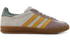 Adidas Gazelle Indoor, Yellow Adidas, Funky Shoes, Adidas Spezial, Adidas Trainers, Sneakers Adidas, Hot Sneakers, Adidas Gazelle, Adidas Samba