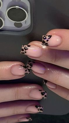 Simple Classy Nail Ideas, Basic Y2k Nails, Leo Nails, Cowboy Nails, Punk Nails, Subtle Nails, Simple Acrylic Nails