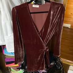 Excellent Used Condition. Wore Once. Colour Is Truffle. Sold Out Online. Great Dress For The Upcoming Holiday Season Wren, Velvet Dress, Feng Shui, Zen, Holiday Season, Velvet, Mini Dress, Womens Dresses, Red