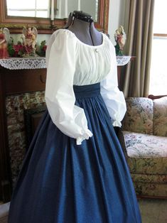 Victorian Era Fashion Aesthetic, Victorian Era Dresses Simple, 1800s Fashion Poor, Late 1800s Dresses, Victorian Era Clothing, Blue Victorian Dress, Victorian Dress Aesthetic, 1800 Dress, Pioneer Dresses