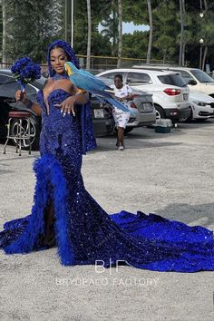 Strapless Royal Blue Sequin Feathers Slit Mermaid Prom Dress Inspiration Images. #prominspiration #2024 #promcouple Prom Dresses With Hood, Hooded Prom Dress, Ugly Prom Dresses, Hood Prom, Ugly Prom Dress, Sequin Mermaid Prom Dress, Prom Fits, Prom 2k24, Trumpet Prom Dress