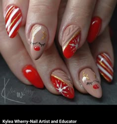 Reindeer Nail Designs, Christmas Reindeer Nails, Reindeer Christmas Nails, Xmas Apps, Very Easy Makeup, Reindeer Nails, Nails 2025, Diy Reindeer