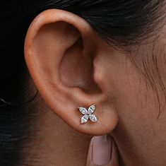 Marquise-Cut Diamond Earrings / 0.90 TCW Marquise Lab Grown Diamond Earrings / Floral Design Screw Back Earrings / Lab Diamond Cluster Studs / 14K Yellow Gold Bridal Wedding Earrings / Anniversary Gifts / Lab Diamond Cluster Earrings For Bridesmaid Gift ✥ SKU No.: IBOJ2424 ✥ 𝐌𝐚𝐢𝐧 𝐒𝐭𝐨𝐧𝐞 𝐃𝐞𝐭𝐚𝐢𝐥𝐬: ➻ Shape: Marquise ➻ Dimension: 4.50*2.60 MM (± 0.05 MM) ➻ Weight: 0.90 TCW (± 0.05 TCW) ➻ Piece: 08 pcs ➻ Color-Clarity: EF-VS ➻ Type: Lab Grown Diamond ✥ 𝐉𝐞𝐰𝐞𝐥𝐫𝐲 𝐃𝐞𝐭𝐚𝐢𝐥𝐬 ➻ I Diamond Cluster Earrings, Marquise Cut Diamond, Matching Jewelry, Wedding Jewelry Earrings, Cluster Earrings, Marquise Cut, Screw Back Earrings, Diamond Cluster, Lab Diamonds