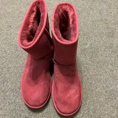 Womens Ugg Boots. Picture Reflects Small Mark On Toe Of Left Boot. These Are New However Were In Storage. The Color Is Not Red. Not Pink - Hard To Describe But Super Pretty Womens Ugg, Womens Ugg Boots, Shoes Womens, Womens Uggs, Ugg Shoes, Ugg Boots, Bootie Boots, Ankle Boots, Women Shoes