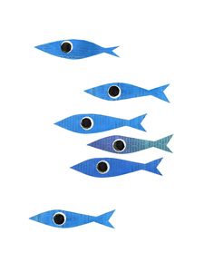 three blue fish with black eyes swimming in the ocean together on a white paper background