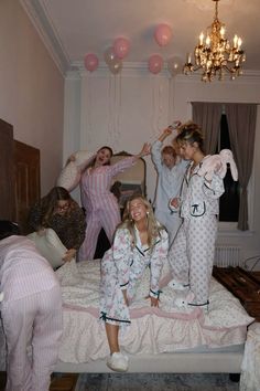 #birthday #slumberparty #cutepajamas #pajamas #girlhood #womenhood #coquette Slumber Party Outside, Girly Pajama Party, Pajama Night Aesthetic, Satin Pajama Party, Classy Pajama Party, Pink Pajama Birthday Party, Pajama Bday Party, Pink Pjs Aesthetic Party, Girly Slumber Party Aesthetic