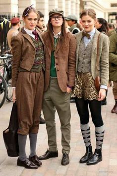 ♥ Dandy Look, Tweed Ride, Pretty Pants, Tweed Run, Ralph Laurent, Mode Steampunk, Teddy Girl, Toni Garrn, Mode Chanel