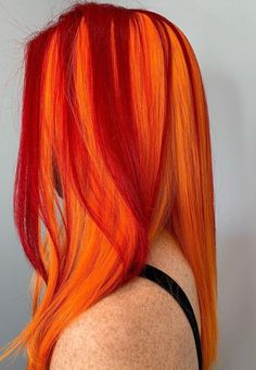 Orange Hair Balayage, Orange And Red Hair, Christmas Hair Color Ideas, Colored Hairstyles, Cheveux Oranges, Two Tone Hair