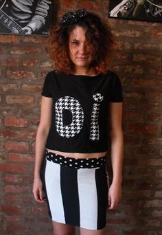 'Oi' Slogan Tee #skinhead #punk #ska Ska Style, Skirts Women, T Shirts Women, Women Skirts, Slogan Tee, Women T Shirts, Pop Fashion, Diy Sewing, Fashion Boutique