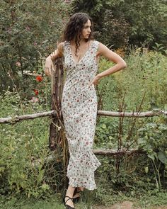 Sandrine Dress - Ivory Floral Slip Dress - Consciously Crafted Clothing | Atèlette Fem Style, Sun Dress Casual, Light Backdrop, Flounce Dress, Bias Cut Skirt, Adored Vintage, Thrift Finds, Dress Measurements, Romantic Style