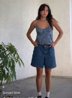 Vintage Outfit Inspo Summer, Vintage Men Outfit Summer, Cute Comfy Outfits For Summer Mid Size, Interesting Summer Outfits, Barista Outfit Summer, 90s Outfits Summer, Costal Granddaughter Outfit Summer, Summer Outfit Inspo Modest, Jorts Outfit Women’s