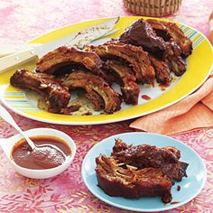 barbecue ribs with bbq sauce on the side