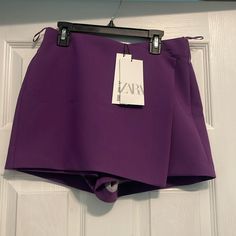 Zara Wrap Purple Skort, Perfect For Summer! Never Worn With Tag Still Attached, Size Small Purple Mini Skirt Outfit, Purple Skort, Purple Bottoms, Mardi Gras Outfits, Zara Mini, Purple Skirt, Miniskirt Outfits, Zara Skirts, Coral Orange