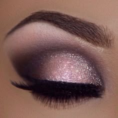 Gorgeous colors Makeup Ideas Quinceanera, Purple Wedding Makeup, Quinceanera Makeup, Pretty Eye Makeup, School Makeup, Pink Eyeshadow