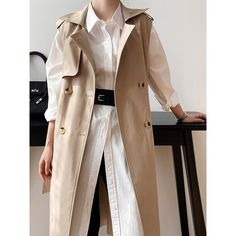 Sleeveless Trench Coat Outfits, Beige Trench Coat Outfit, Winter Modest Outfits, 90s Street Style, Classy Fits