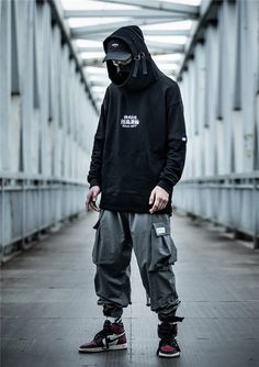 Tech Wear Men, Men Sweatshirt Outfit, Harajuku Fashion Men, Streetwear Techwear, Japanese Street Fashion Men, Street Fashion Men, Outfits Men Streetwear, Hoodie Streetwear