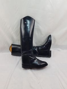 Rare vintage riding women's boots in retro style for special ladies. Vintage black leather western boots with round toe. Horse boots very comfortable. Designer boots for women. Vintage boots will complement any of your looks. Vintage over the knee tall boots. Handmade high boots are always elegant boots. These burgundy boots are very nice. In a single copy. Original 90s style. Limited edition. Good condition. I can send additional photos upon request. I can send additional photos upon request. M Western Riding Boots For Winter, Western Winter Riding Boots, Winter Riding Knee-high Boots With Round Toe, Wide Calf Knee-high Riding Boots, Classic Round Toe Riding Boots, Classic Round Toe Riding Heeled Boots, Fitted Moto Boots For Riding In Fall, Black Knee-high Boots With Round Toe For Riding, Black Wide Calf Knee-high Boots For Riding