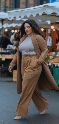 Plus Size Preppy Outfits Winter, Italian Fashion Winter, Curvy Winter Fashion, Size 18w Outfits Curvy Fashion, Plus Size Winter Outfits Cold Weather, Winter Plus Size Outfits, Autumn True, Curvy Winter Outfits, Preppy Winter Outfits