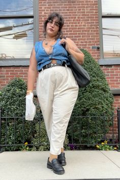 Thrifting trousers denime vest 90s fashion plus size style Womens Vest Plus Size, Summer Outfits Women Mid Size, Curvy 70s Style, Denim Vest Plus Size Outfits, Curvy 90s Fashion, Plus Size Denim Vest Outfit, Plus Size Denim Vest, Plus Size Cool Girl Style, Vest Plus Size Outfits