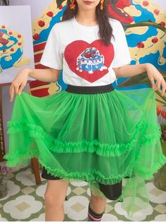 Material: 100% Polyester
 Size: One size
 
 Model: 168cm/45kg




 Length
 Waist


 one size
 74cm
 60cm Gauze Skirt, Gauze Skirts, Irregular Hem, Skirt, Green