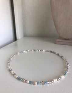 Layerd Bead Necklace, 2mm Seed Bead Necklace, Blue Seed Bead Bracelet, Bracelet Ideas Seed Beads, Cute Seed Bead Bracelets, Summer Necklace Ideas, Seed Bead Bracelets Ideas, Beads Necklace Design, Seed Bead Necklace Ideas