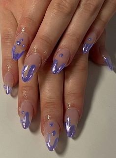 Kutek Disney, Unghie Sfumate, Purple Nail Designs, Smink Inspiration, Purple Nail, Makijaż Smokey Eye, White Nail Designs, White Nail, Festival Nails