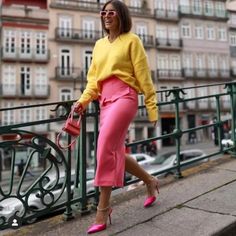 High Waist Midi Skirt With Front Flaps. Pink New With Tag Blogger’s Favorite Zara Best Sellers Zara New Collection Zara 2022 Zara 2022, Zara Midi Skirt, High Waist Midi Skirt, Floral Print Midi Skirt, Pink Pencil Skirt, Faux Leather Pencil Skirt, Striped Skirt Pencil, Plaid Pencil Skirt, Basic Skirt