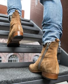 Timberland Outfit, Chelsea Boots Men Outfit, Boots Men Outfit, Gents Shoes, Boots Outfit Men, Mens Ankle Boots, Mens Winter Boots