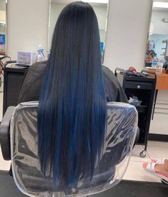 Blue Highlights On Black Hair, Blue Hair Streaks, Black Hair Ideas, Highlights On Black Hair, Midnight Blue Hair