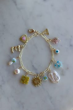 Charm Bracelet Pink, Charm Ideas, Sun Charm, Necklace Diy, Style Upgrade