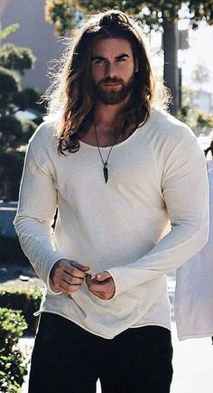 Long Hair And Beard, Man With Long Hair, Herren Style, Long Hair Styles Men, Hair And Beard Styles, Beard Styles, Good Looking Men, Bearded Men, Male Models